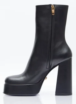 Aevitas Single Platform Leather Boots></noscript>Versace Hot