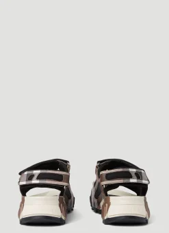 Arthur Check Sandals><noscript><img width=