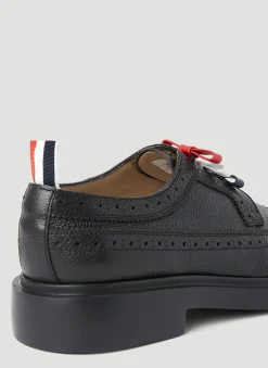 Bow Brogues></noscript>Thom Browne