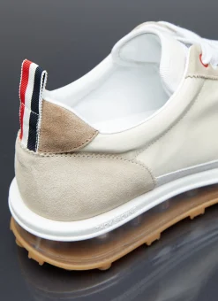 Men Thom Browne Sneakers^Clear Sole Tech Runner Sneakers