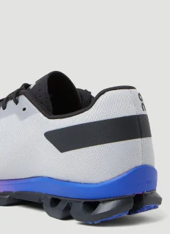 Cloudflash Sensa Lunar Sneakers></noscript>On New