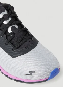 Cloudflash Sensa Lunar Sneakers></noscript>On New