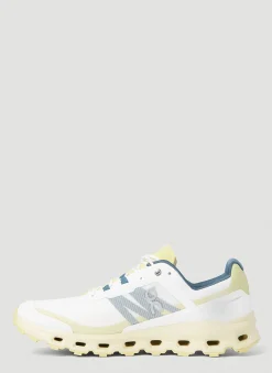 Men On Sneakers^Cloudvista Sneakers