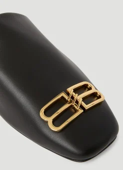 Cosy Bb Mules></noscript>Balenciaga Outlet