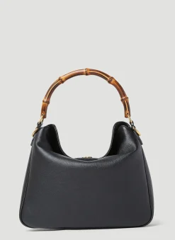Diana Medium Shoulder Bag></noscript>Gucci