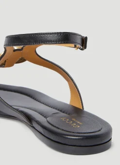 Double G Thong Leather Sandals></noscript>Gucci Clearance