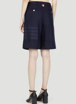 Flannel Four Bar Sack Shorts></noscript>Thom Browne