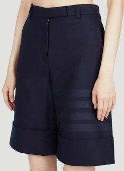 Flannel Four Bar Sack Shorts></noscript>Thom Browne