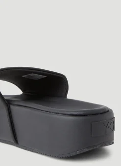 Flatform Slides><noscript><img width=