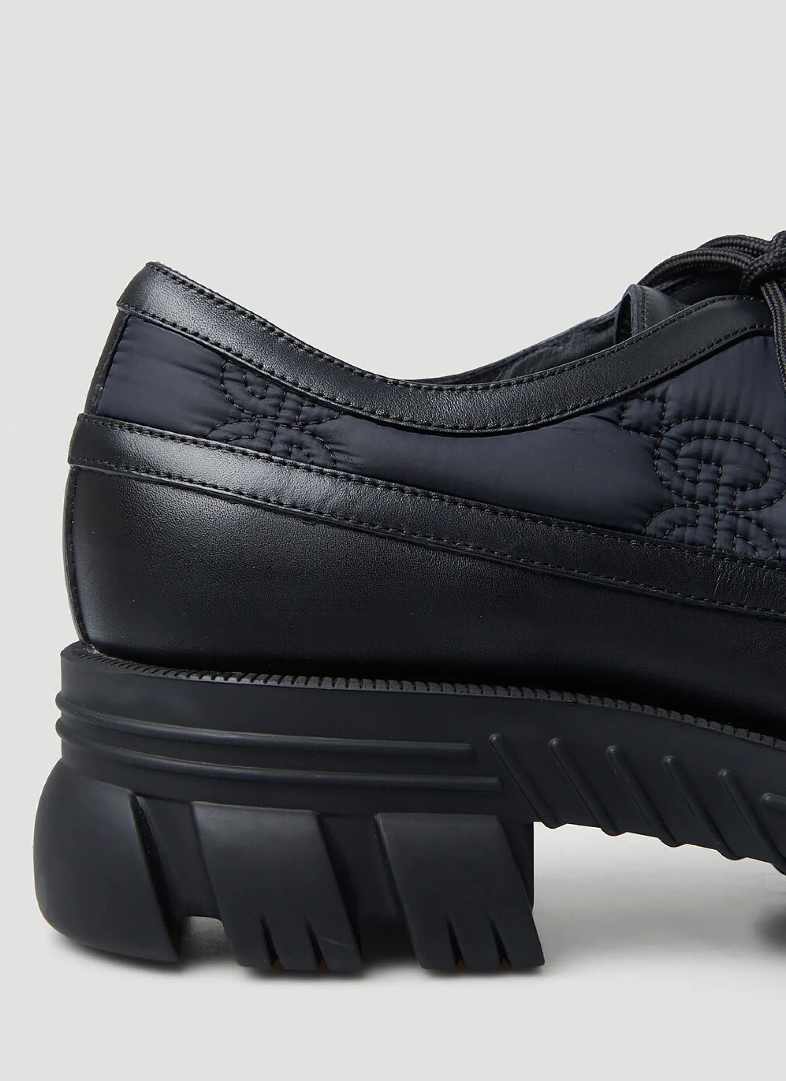 Men Gucci Lace Ups^Gg Padded Lace Up Shoes