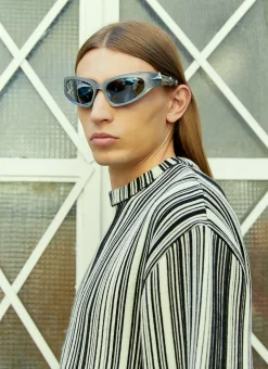 Glitched Knitted Sweater></noscript>VTMNTS Hot