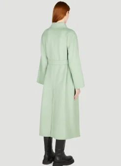 Hans Coat><noscript><img width=