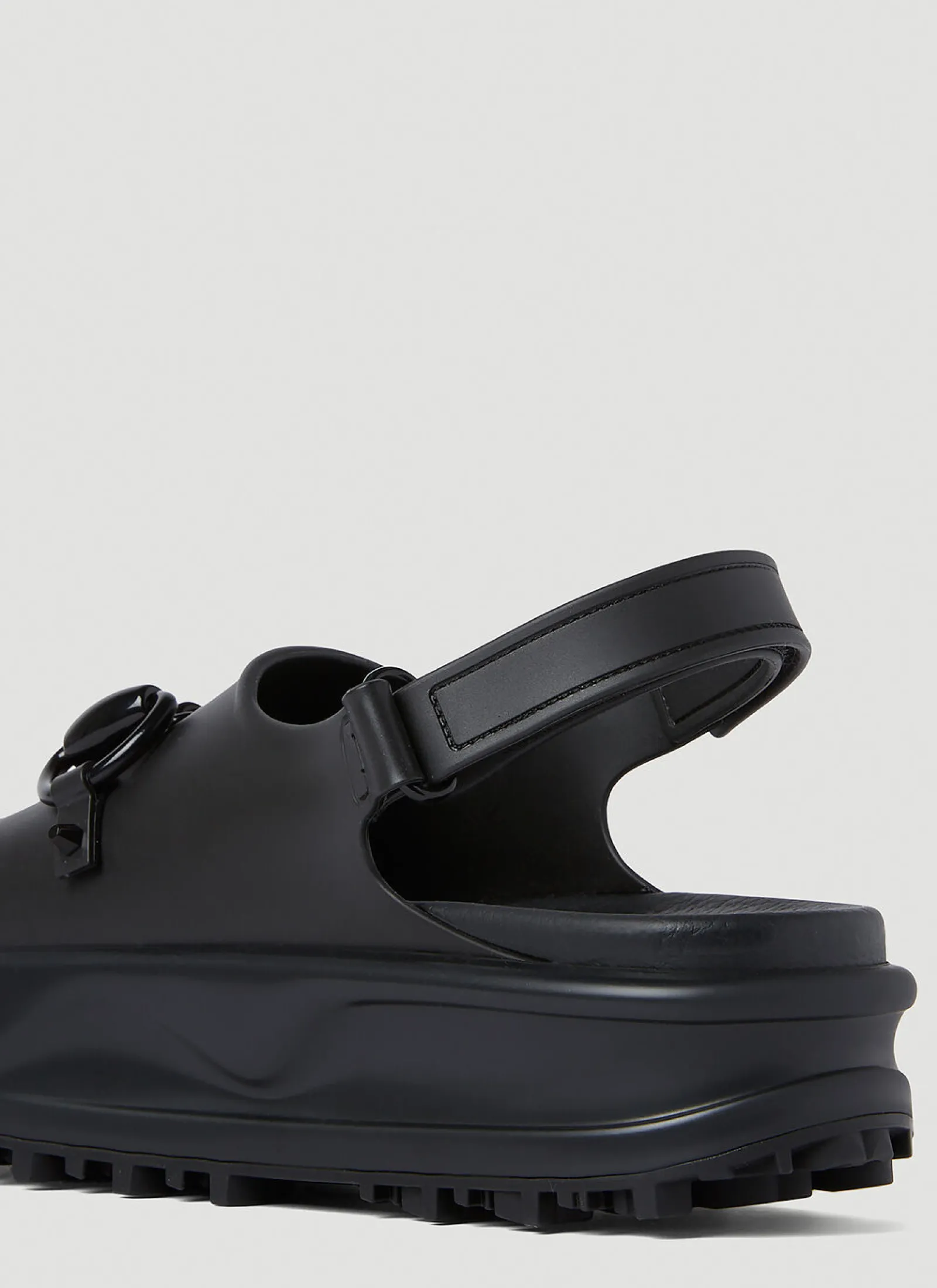 Horsebit Plaque Sandals>Gucci Best