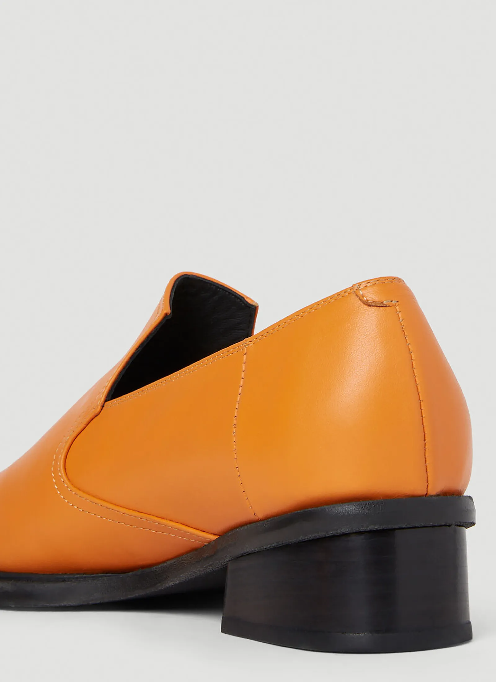 Howled Loafers>Ninamounah Sale