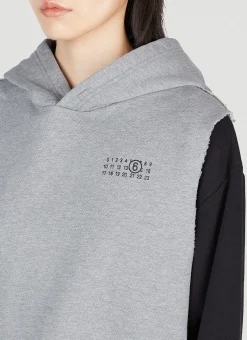 Layered Hooded Sweatshirt></noscript>MM6 Maison Margiela