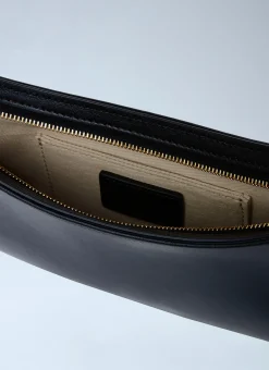 Le Bisou Perle Shoulder Bag></noscript>Jacquemus