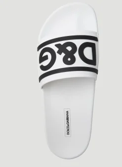 Logo Embossed Slides><noscript><img width=