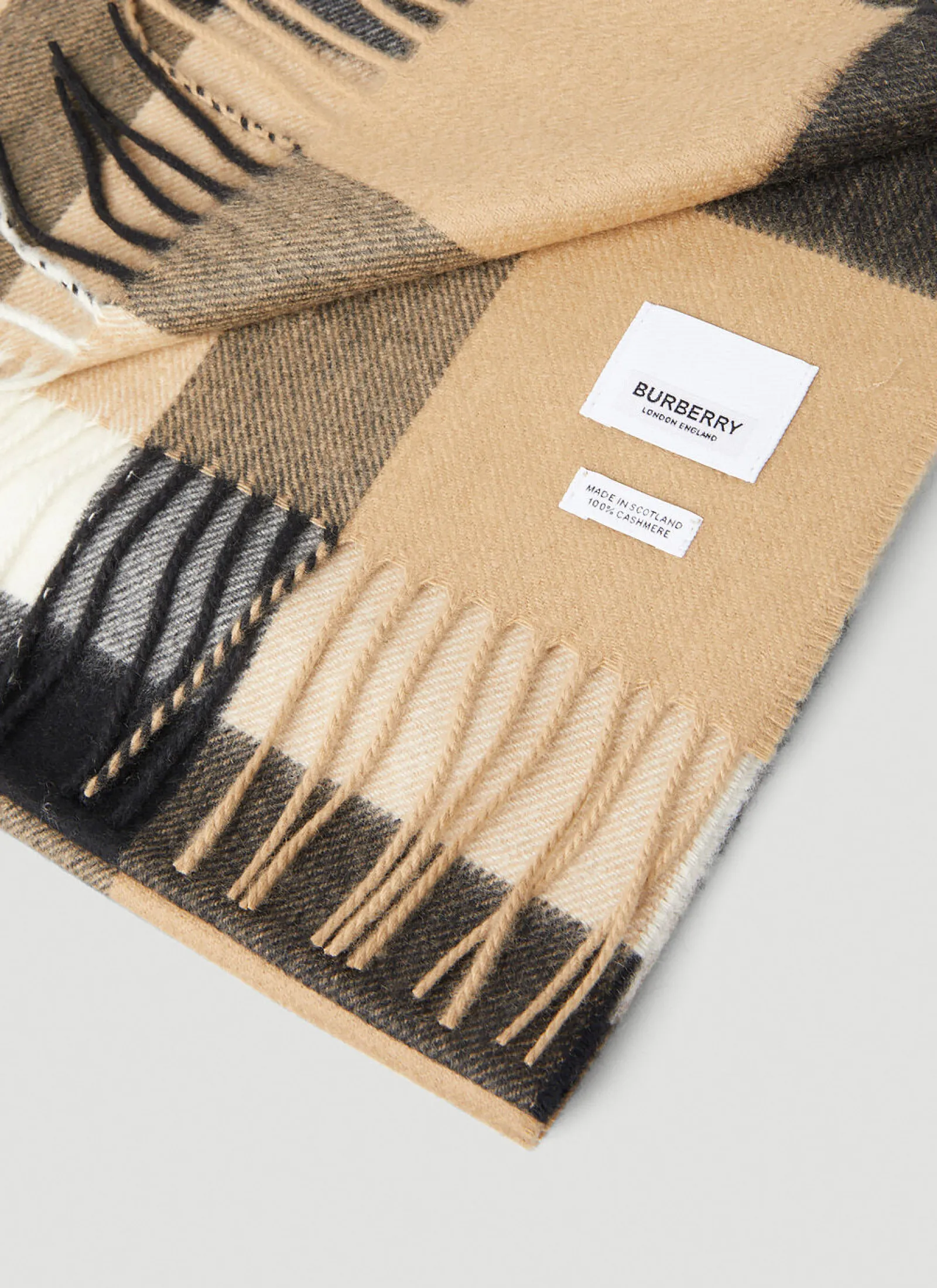 Men Burberry Scarves^Mega Check Scarf