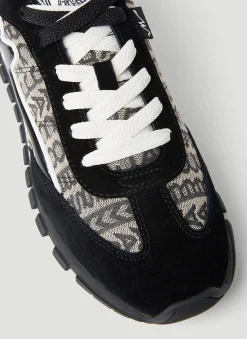 Monogram Jogger Sneakers></noscript>Marc Jacobs Hot