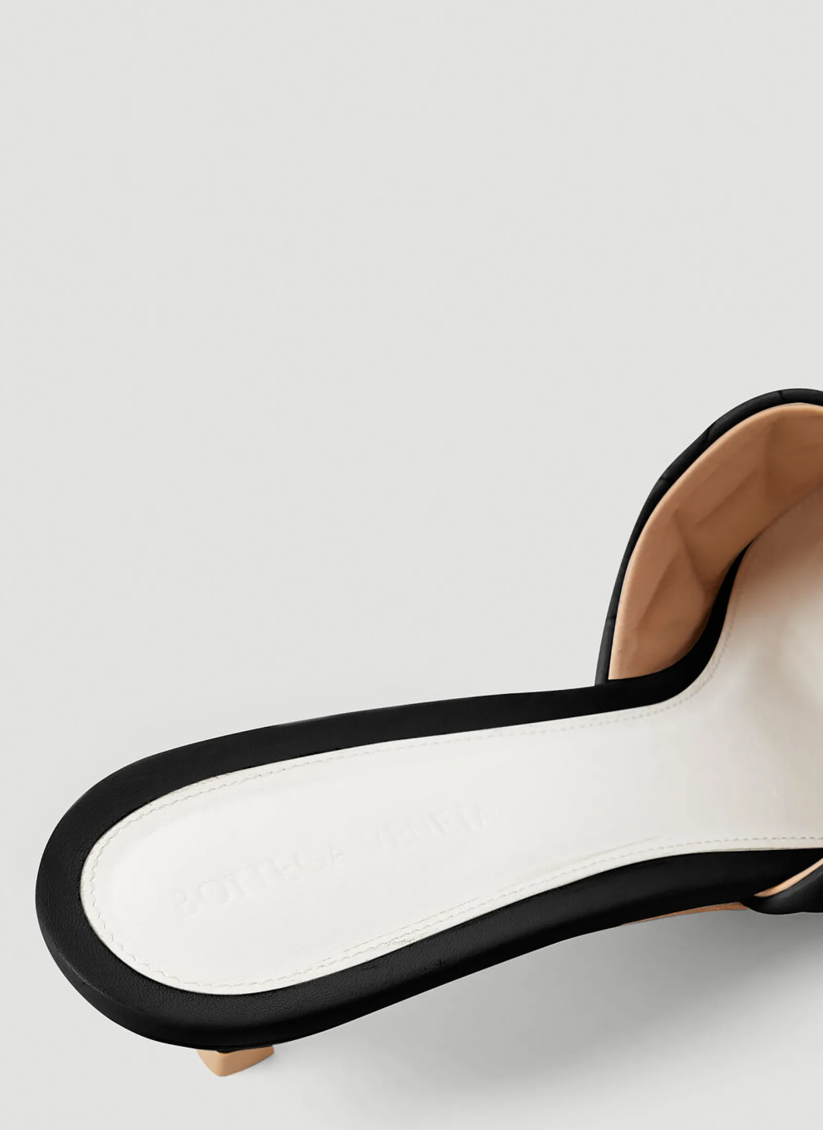 Padded Kitten Heel Mules>Bottega Veneta