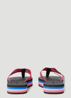 Paisley Print Flip Flops></noscript>Arizona Love New