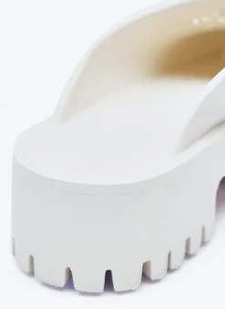 Perforated G Platform Slipper Shoes></noscript>Gucci