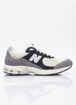 Men New Balance Sneakers^2002R Sneakers