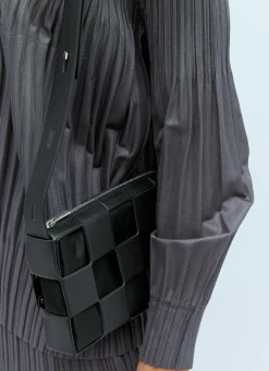 Square Cut-Out Shoulder Bag>Issey Miyake Hot