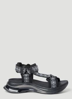 Men Gucci Sandals^Square G Run Sandals