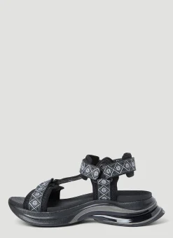 Men Gucci Sandals^Square G Run Sandals