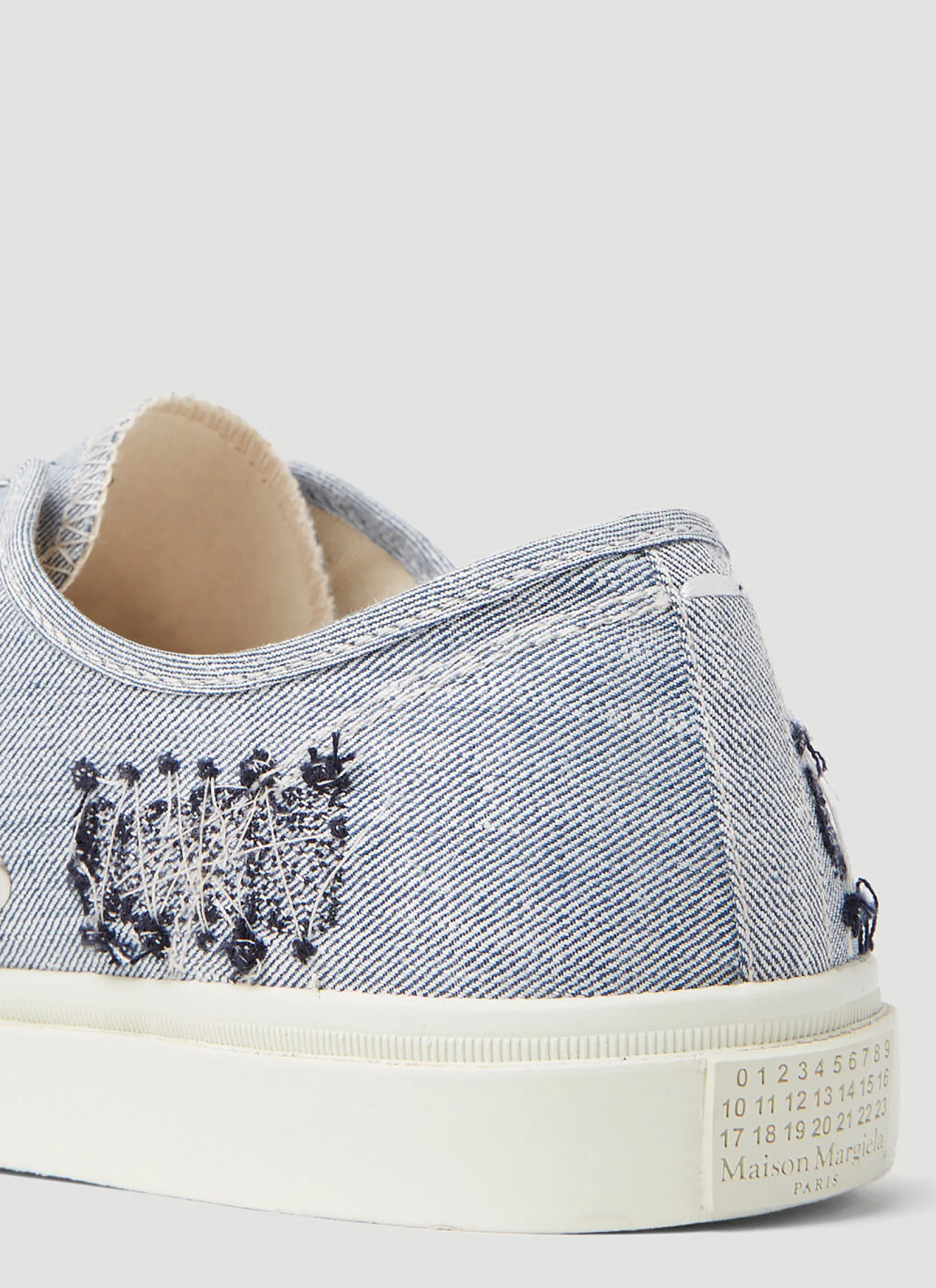 Tabi Distressed Sneakers>Maison Margiela Outlet