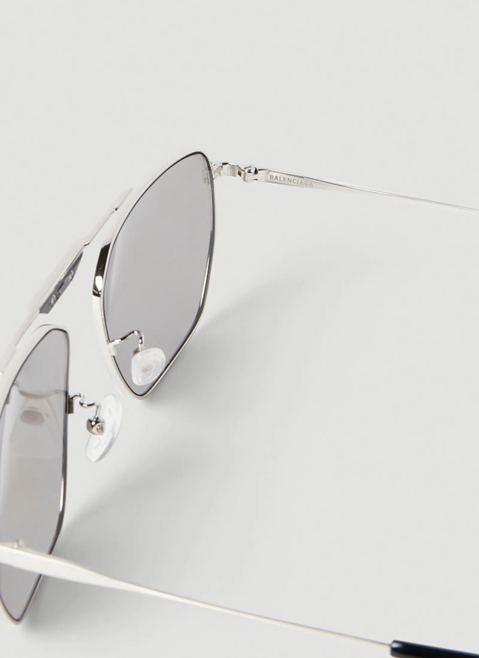 Men Balenciaga Sunglasses^Tag 2.0 Navigator Sunglasses