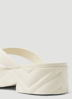 Thong Platform Sandals></noscript>Gucci Outlet