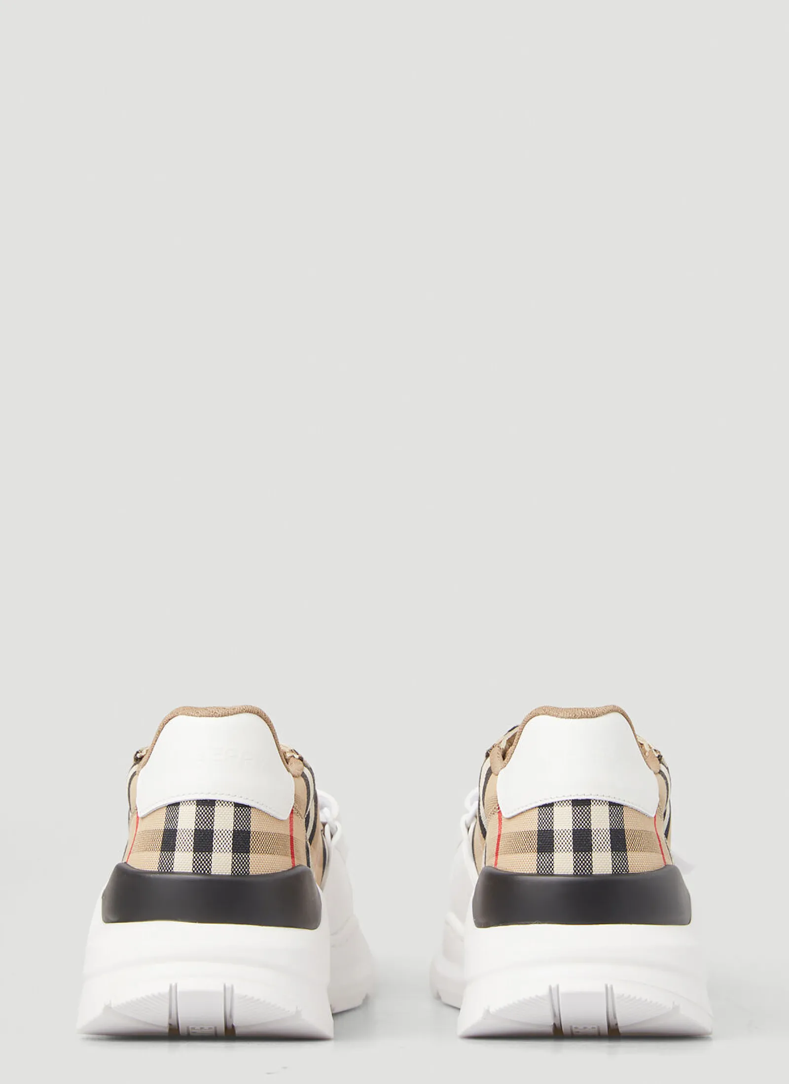 Vintage Check Regis Sneakers>Burberry Online